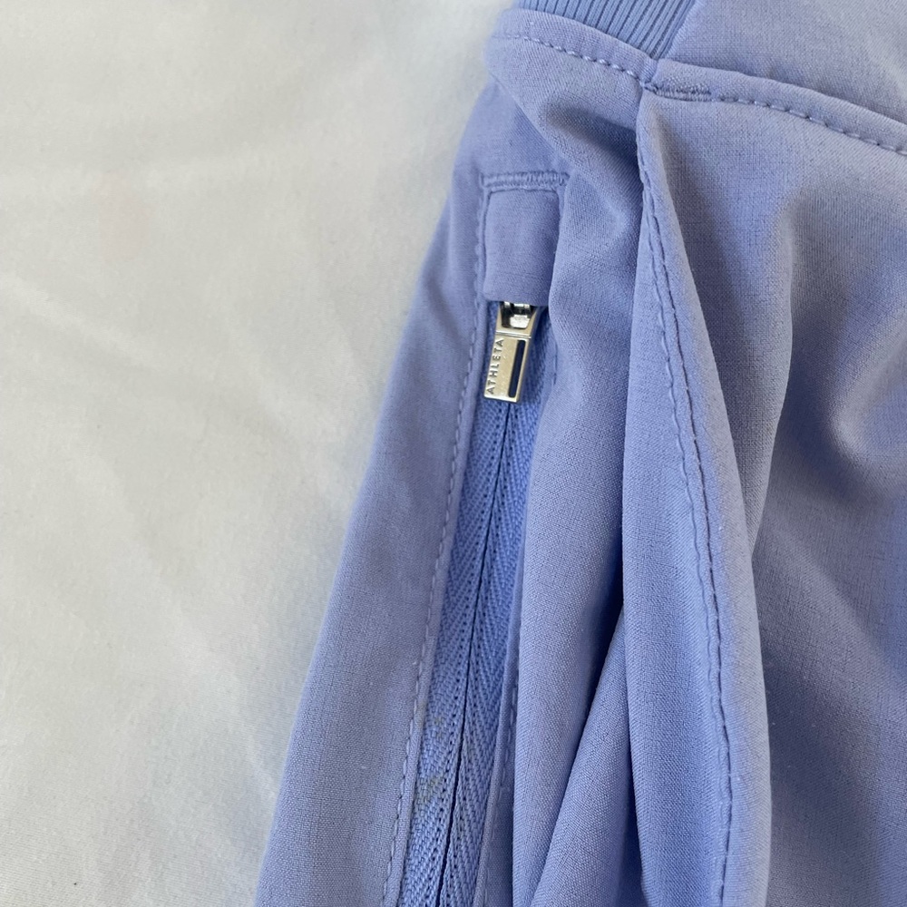 ATHLETA BROOKLYN WOMEN’S SHORTS Size 20 Periwinkle - Picture 4 of 5
